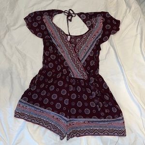 Xhilaration romper size medium